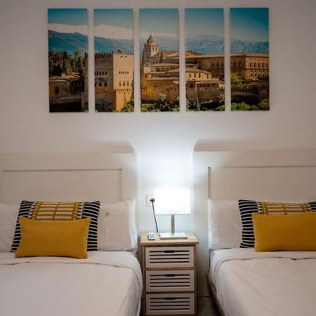 Reina Aixa- Apartamento Centro Granada Buitenkant foto